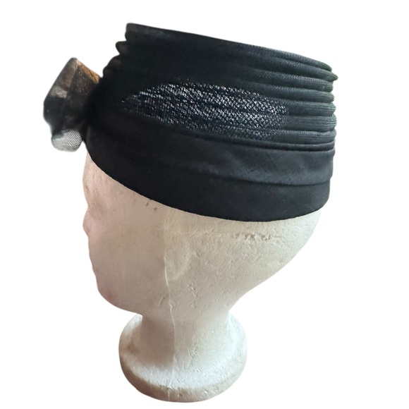 NWOT 1950s Eva Mae Modes‎ Open Pill Box Hat w/Bow Accent & Rhinestone Detail - Picture 3 of 7